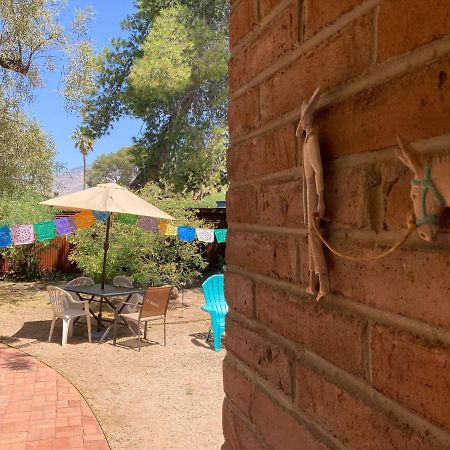 Casa Azul - Cute Centrally Located Adobe With Large Fenced Outdoor Living For Pets And Adults, Non-Smoking 투산 외부 사진